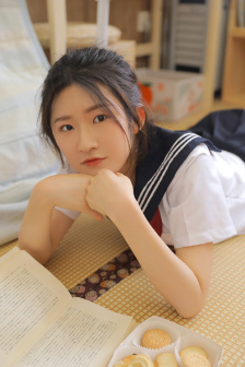 少女初恋吃小头头免费高清观看